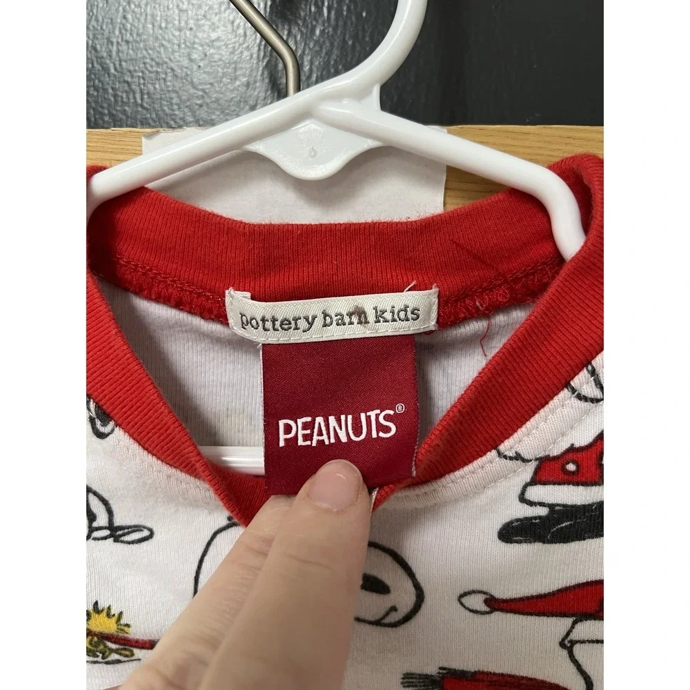 POTTERY BARN KIDS Peanuts Snoopy Holiday Pj Set Pajamas Lounge Christmas Sz 4